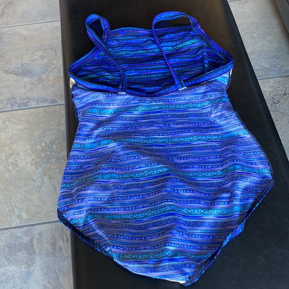 Miraclesuit Swimsuit Blue, Purple , Black and Teal Size 16 - Picture 16 of 16